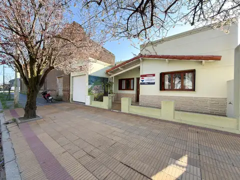 AVENIDA TANDIL 300