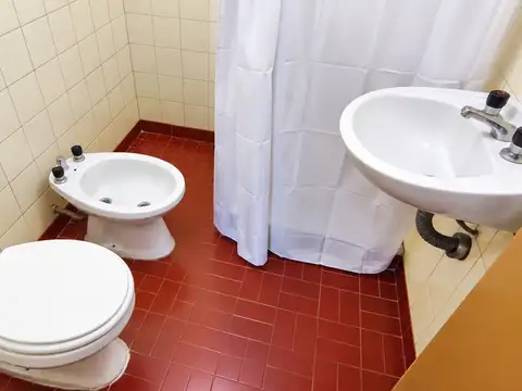VENTA DEPTO 3 AMB VILLA TESEI HURLINGHAM