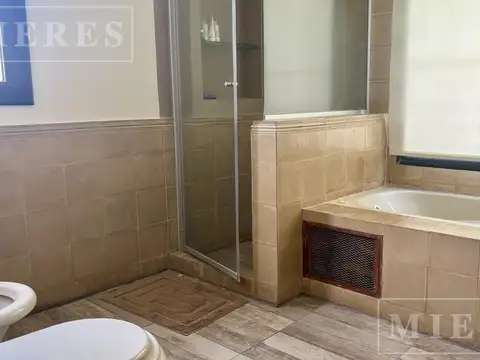 Casa en Venta en Del Viso, USD 350.000