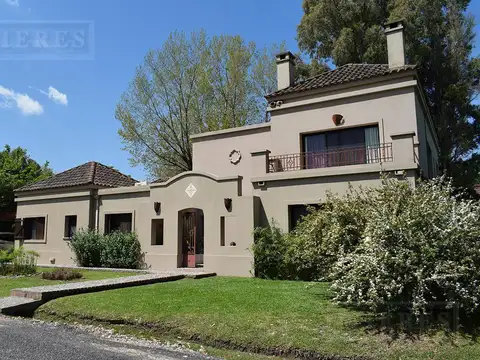Casa en venta en Las Beatrices
