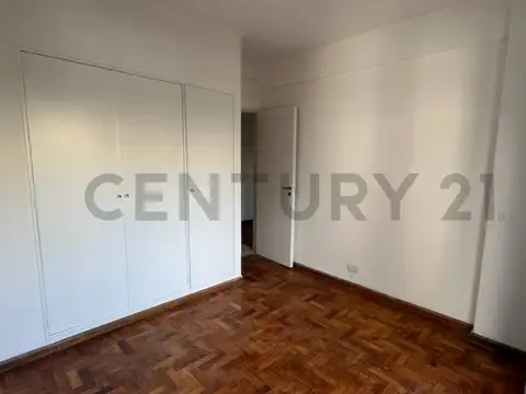 Departamento en Alquiler 41 años