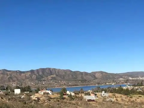 Terreno en Venta en Parque Síquiman. Vista al lago. Oportunidad desarrollo.