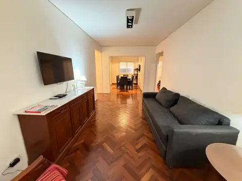 Venta departamento 3 ambientes, con Patio - Recoleta
