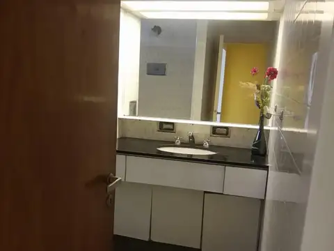 Depto Tipo Casa en Alquiler 50 años