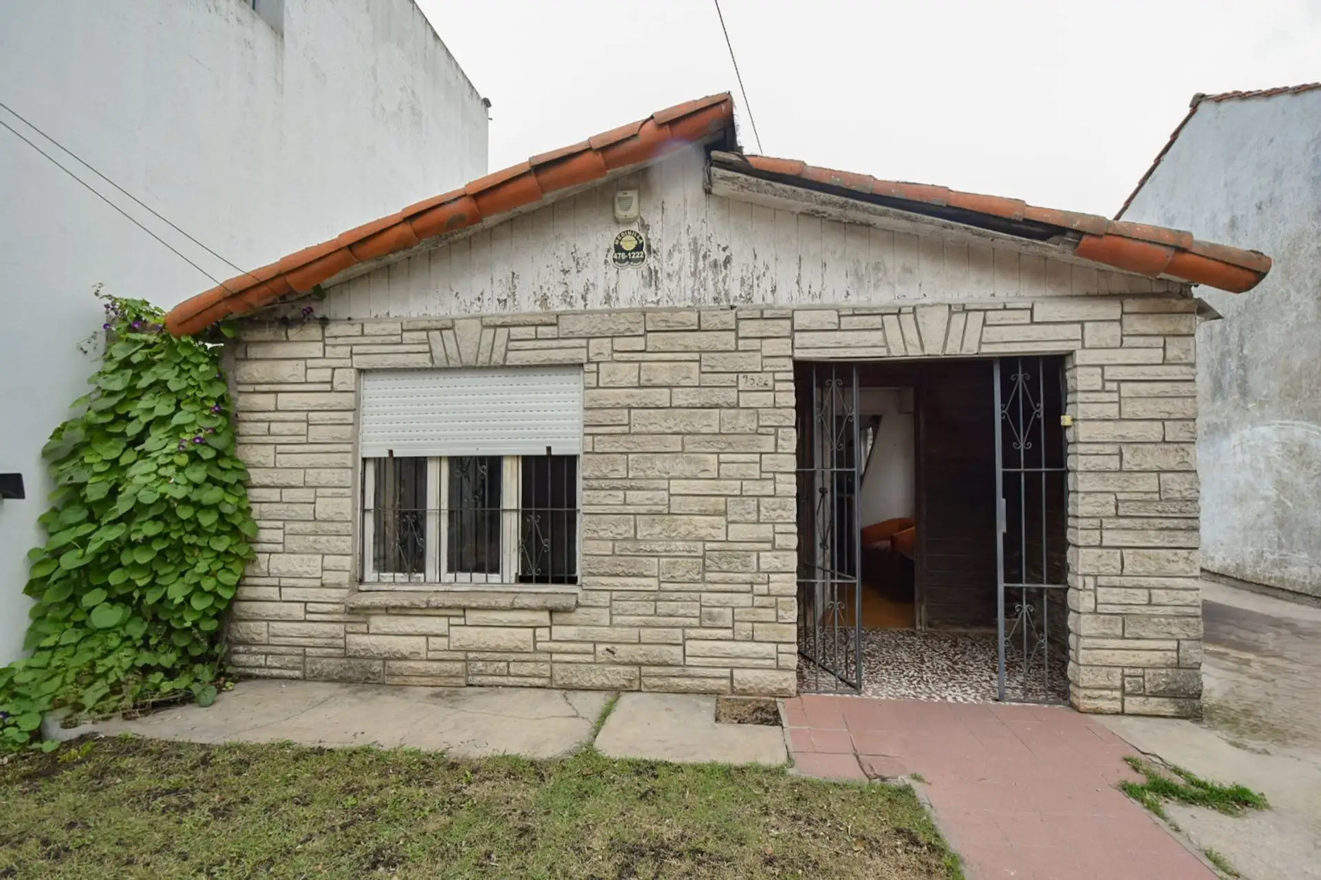 VENTA CASA 3 AMBIENTES LINDO ENTORNO OPORTUNIDAD