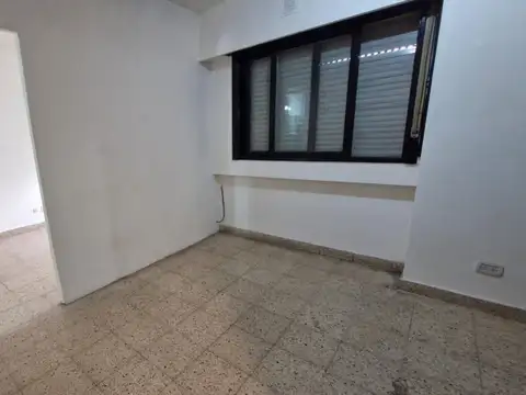 Departamento 2 ambientes en alquiler en Ramos Mejía