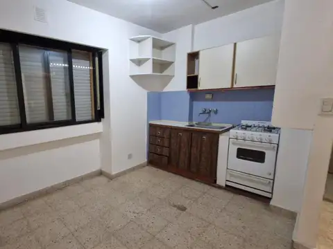 Departamento 2 ambientes en alquiler en Ramos Mejía