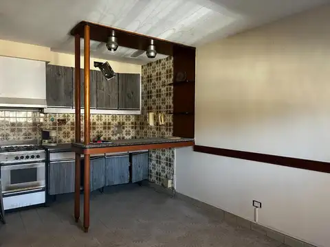 Depto Tipo Casa en Venta de 4 ambientes