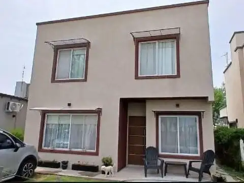 Casa en Venta 1 año