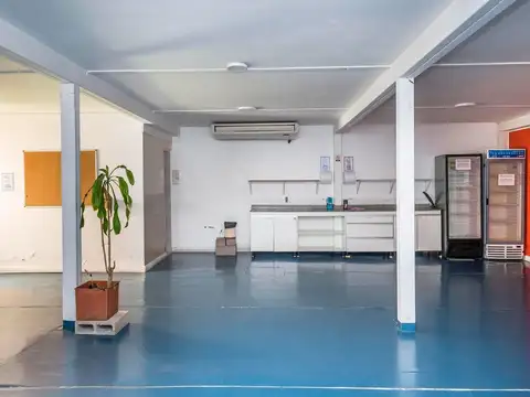 GALPON EN ALQUILER CON OFICINAS 600 M2 ZONA NORTE