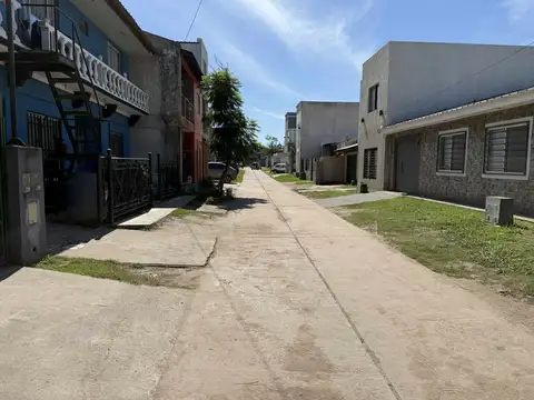 Depto Tipo Casa en Venta 26 años