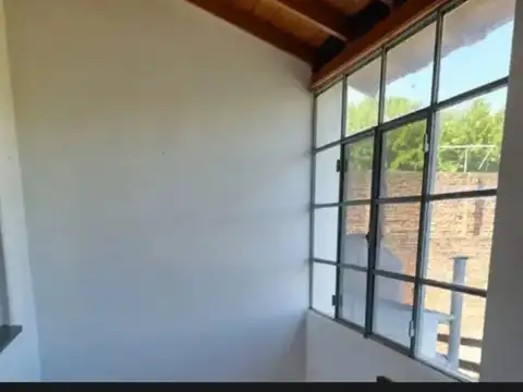 Venta de Bloque Comercial de 320 m² en San Isidro