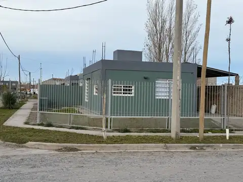 Depto Tipo Casa en Venta en Plottier, USD 110.000