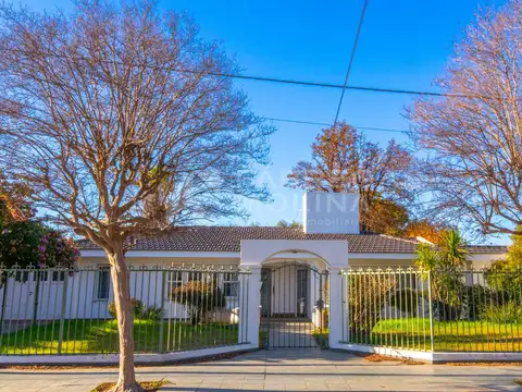 Casa en Venta de 5 dormitorios