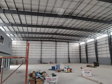 Depósito Galpón  en Alquiler en Bernal Oeste, Bernal, Quilmes