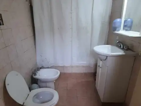 PH en 1er piso con entrada independiente con balcon y gran terraza