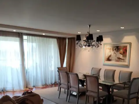Departamento en Alquiler de 4 ambientes