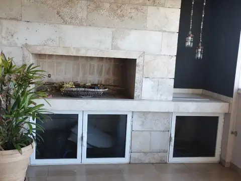 Departamento en Alquiler con 2 cocheras