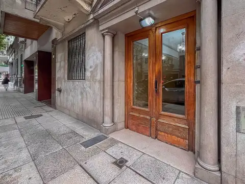 VENTA PH ALMAGRO 3 AMB  RECICLADO AL FRENTE EN PB