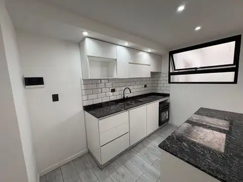 Depto Tipo Casa en Venta en Villa Luro, USD 114.900