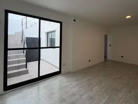 Depto Tipo Casa en Venta 41 años