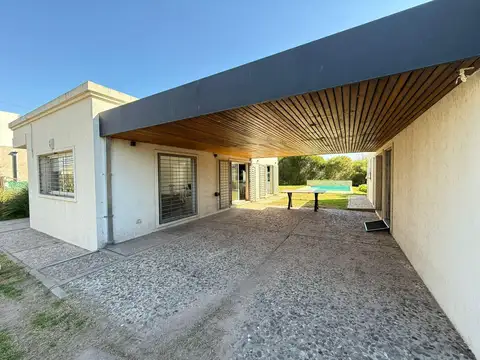 Casa en Venta al Este