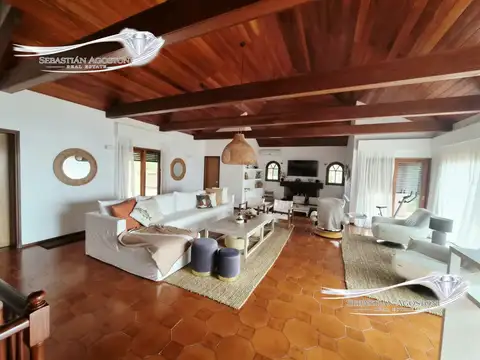 Casa en Venta en Punta Ballena, USD 4.200.000
