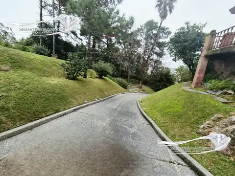 Mar Caspio RESIDENCIA ÚNICA EN PUNTA BALLENA 5.000 M² DE PARQUE | 550 M² CUBIERTOS | VISTA AL MAR | 6 SUITES | PRIVACIDAD ABSOLUTA