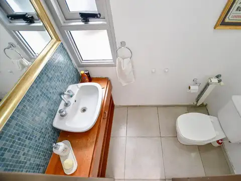 CASA EN VENTA GONNET 3 DORMITORIOS