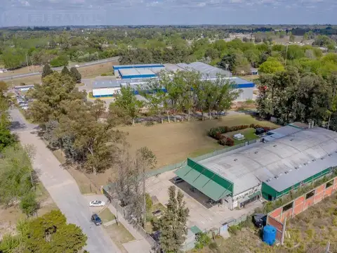 Terreno en Venta 90  mts Frente