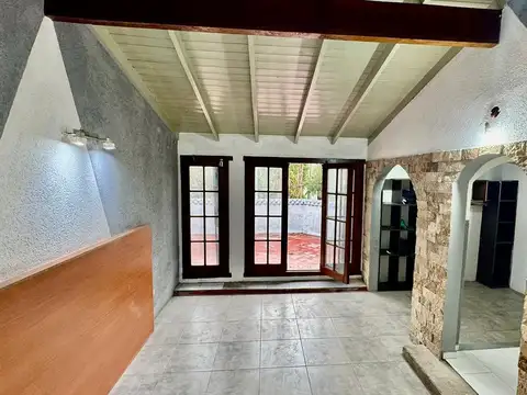 Carlos Pellegrini  al 700