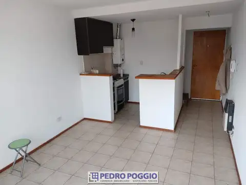 Casa 2 ambientes con 1 baño