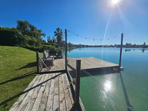 Casa en Alquiler en Santa Barbara, USD 4.200