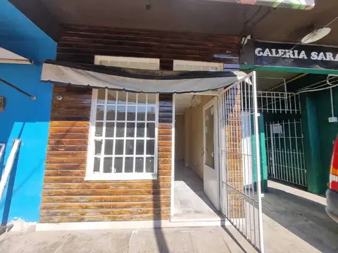 Local en Alquiler en La Lonja, $ 800.000