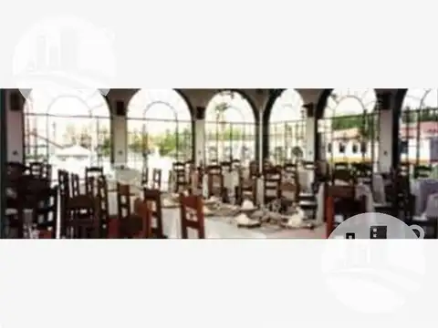 Hotel 10 hab. 3*