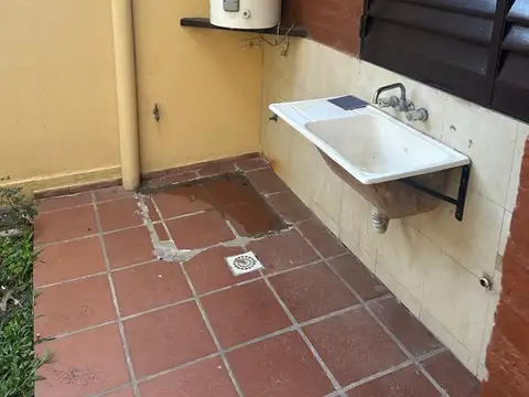 CASAS - DUPLEX - CENTRO, RESISTENCIA