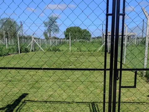 Venta Lote Barrio Garden, Abasto