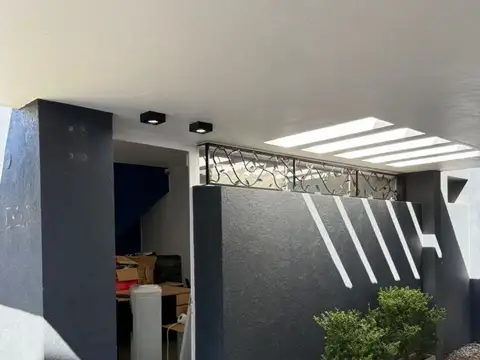 Oficina en Alquiler en City Bell, $ 750.000