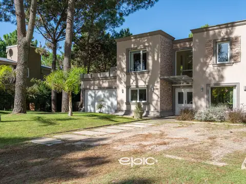 Casa en venta La Herradura Pinamar con Financiación