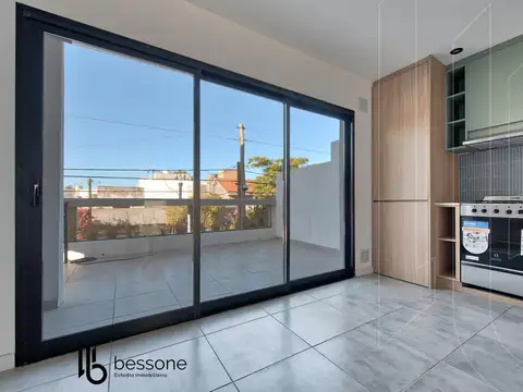 Depto Tipo Casa en Venta de 1 dormitorio