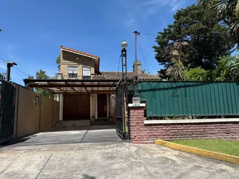 Casa en venta 3 dormitorios | Calle Camino gral belgrano e/ 452 y 453