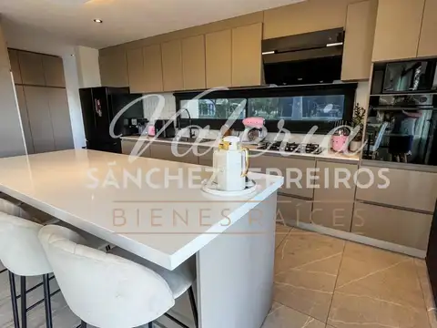 Casa, venta, barrio cerrado Greenville.