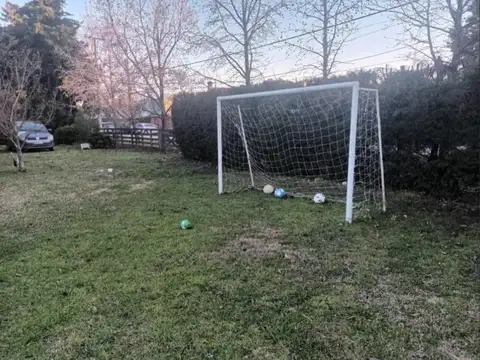 CASA EN VENTA  - BARRIO PARQUE SAKURA