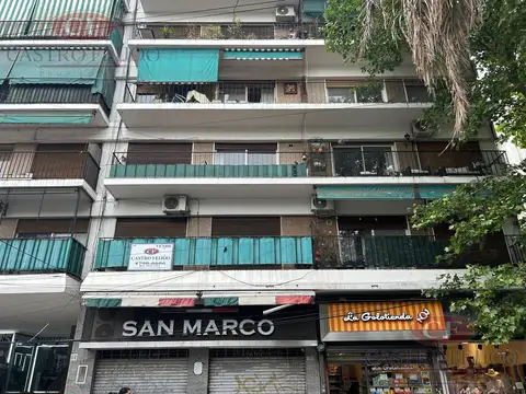 Venta Departamento de 4 ambientes en Olivos
