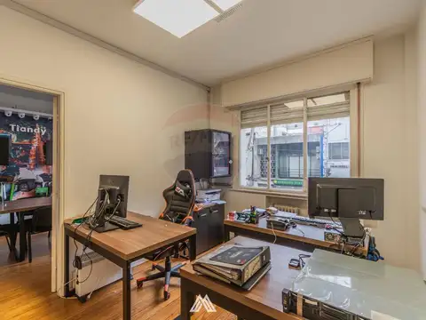 Local en Venta 85 años