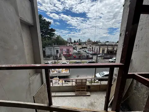 Monoambiente a estrenar en Caseros Centro