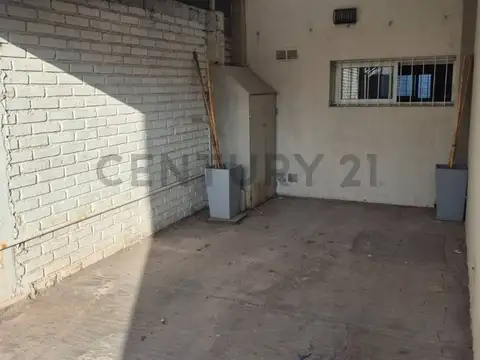 Montes De Oca 2200, Piso 0