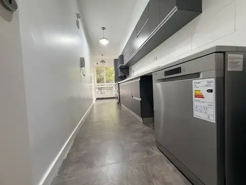 Departamento 4 ambientes con 2 baños