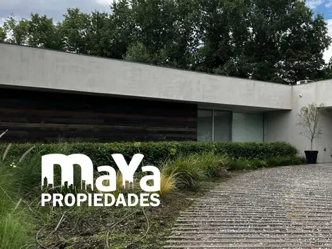 Casa Premium en El Cardal I