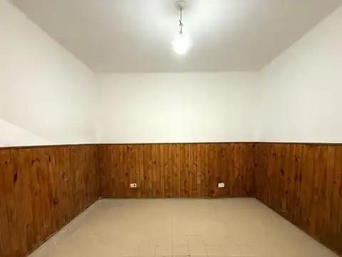 CASA 3 AMB EN VENTA EN R. CALZADA